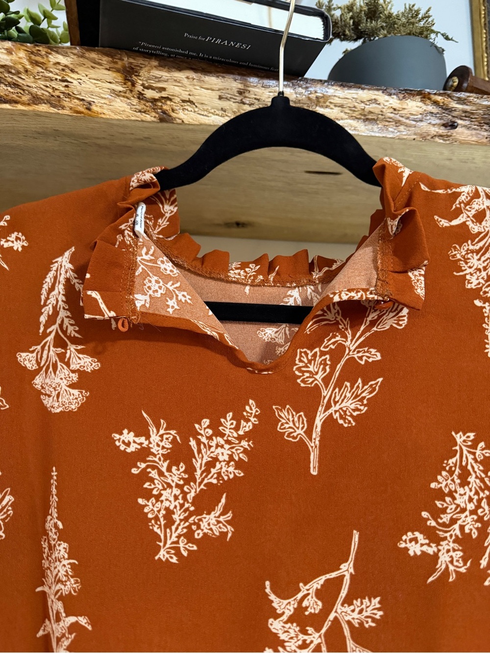 Rust Floral Long-Sleeve Women's Top with Pleated High Keyhole Neck - Picture 8 of 8